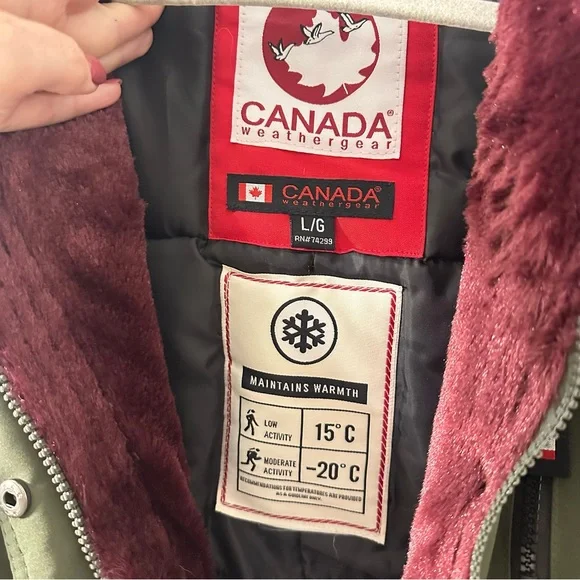 Canada Weathergear Green Hooded Parka Coat Faux Fur Lining Womens size Large - Picture 3 of 7